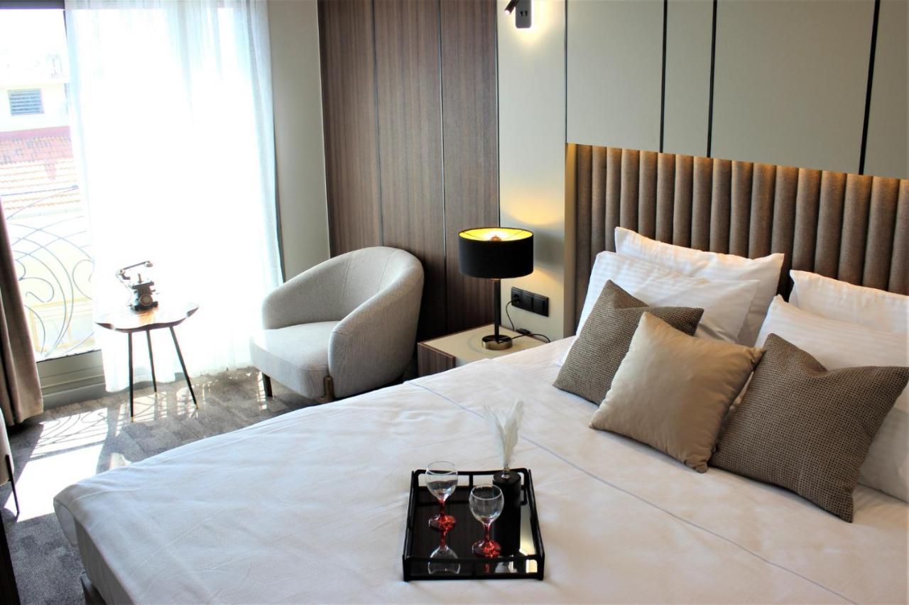 Monalisa Hotels 库萨达斯 外观 照片