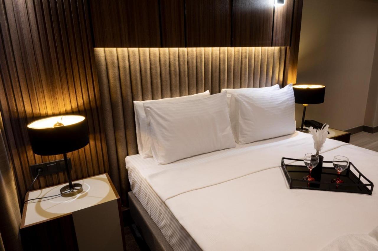 Monalisa Hotels 库萨达斯 外观 照片