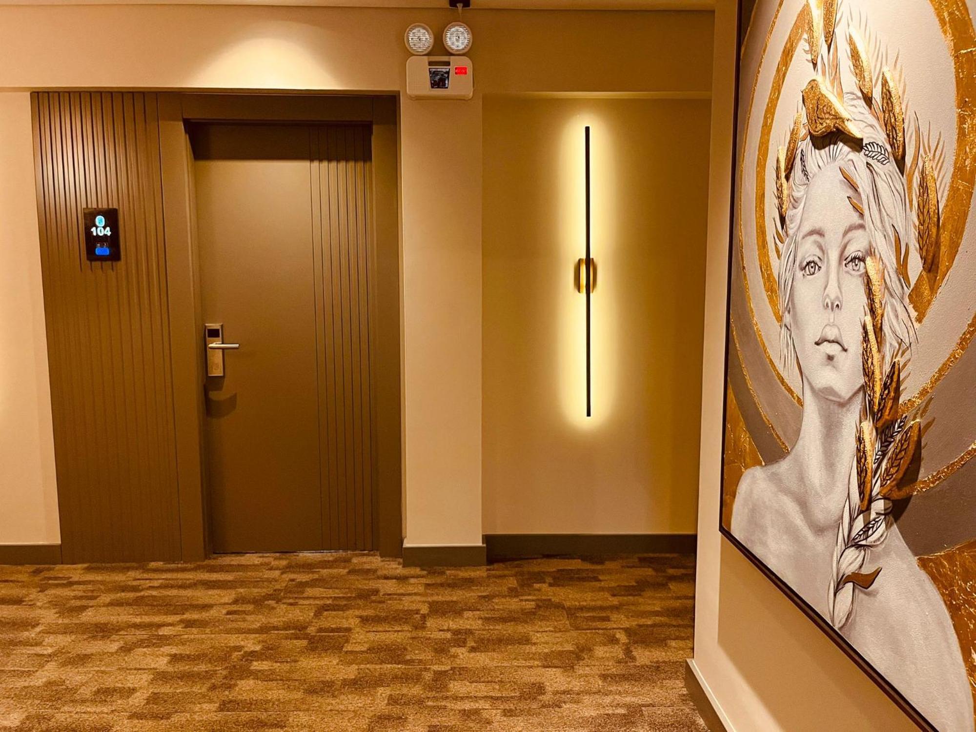 Monalisa Hotels 库萨达斯 外观 照片