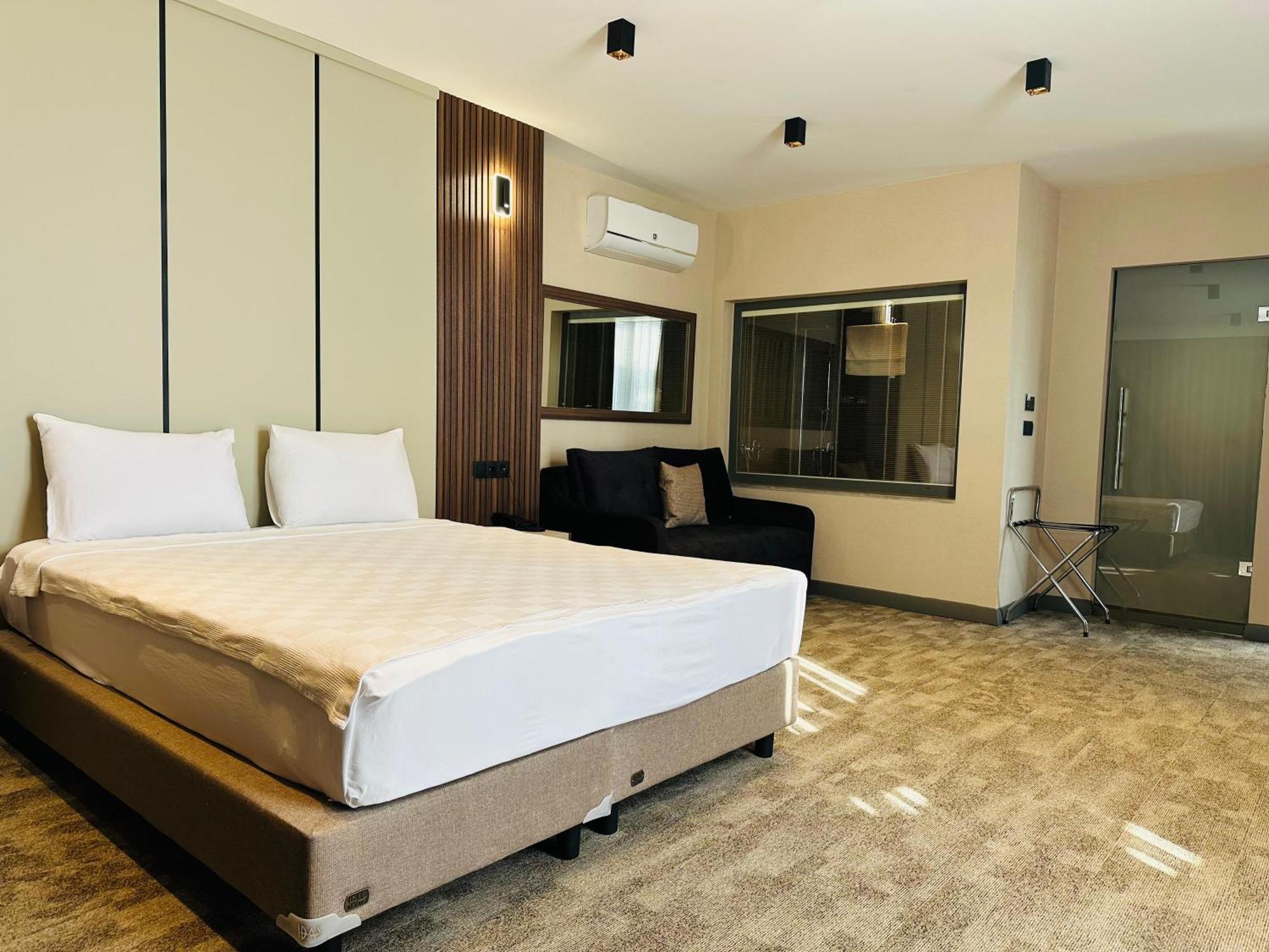Monalisa Hotels 库萨达斯 外观 照片